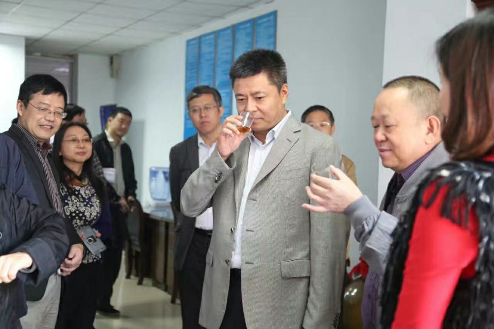 攀枝花市委副書(shū)記、市長(zhǎng)虞平.jpg